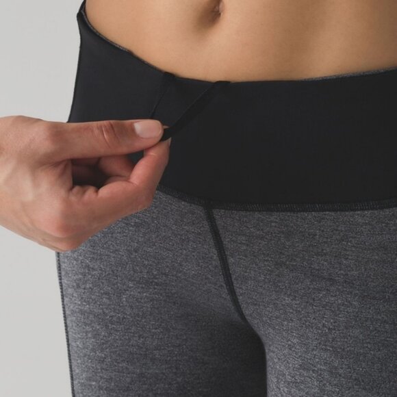 Lululemon Speed Tight V Heathered Black / Deep Coal - Picture 5 of 12